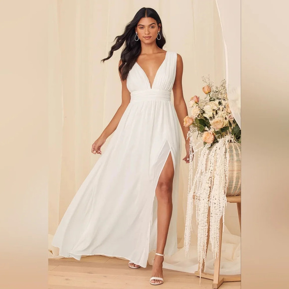 Lulus Heavenly Hues White Maxi Dress L Wedding Party Bridal NWOT - Picture 2 of 10